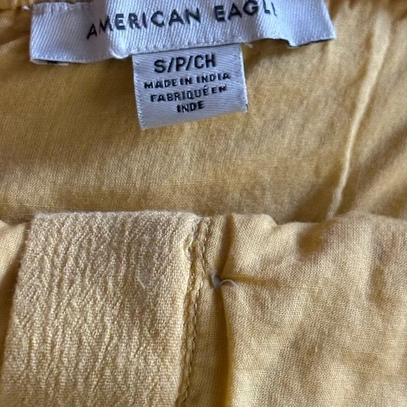 American Eagle Yellow Eyelet Cropped Tank Size S - Picture 7 of 8